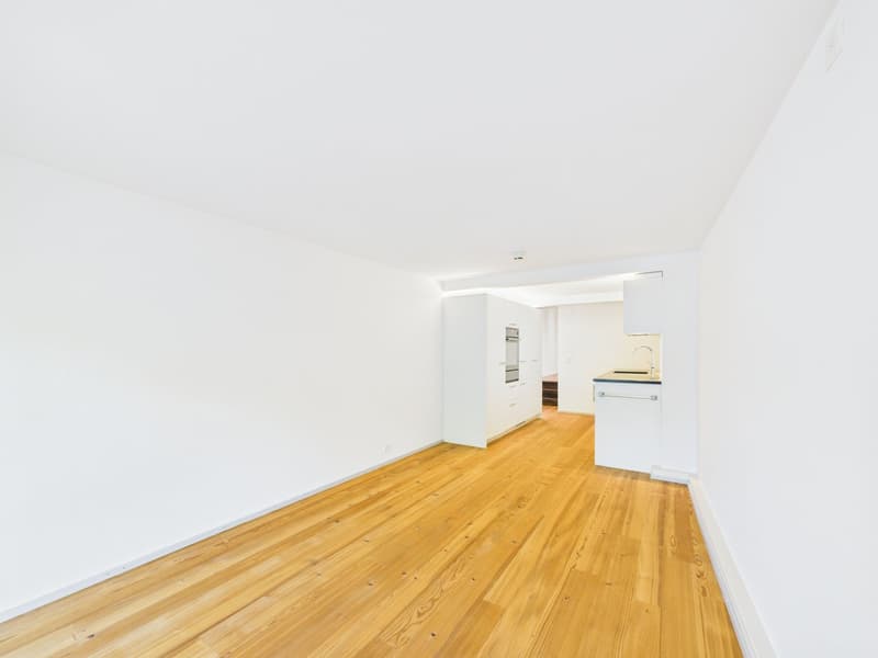 Charmante 4-Zimmer-Wohnung an der Postgasse in Bern – sofort verfügbar! (5)