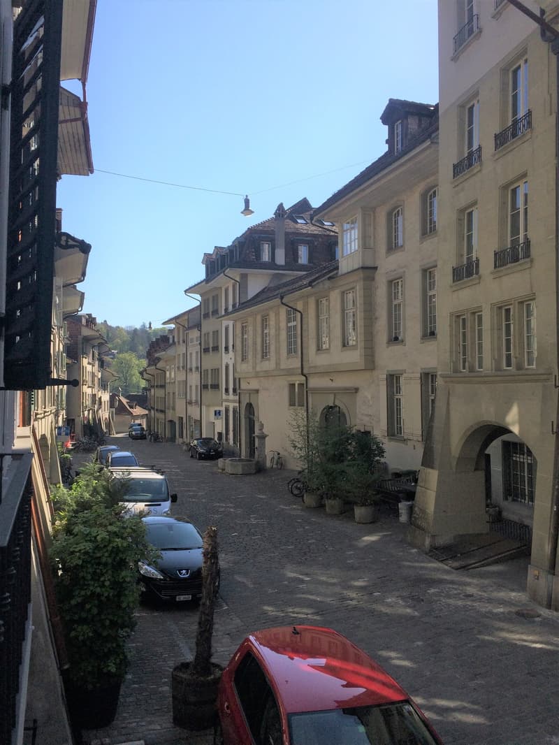 Charmante 4-Zimmer-Wohnung an der Postgasse in Bern – sofort verfügbar! (20)