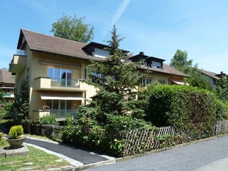 Incantevole appartamento di 2 camere con balcone in una zona tranquilla a Berna (10)