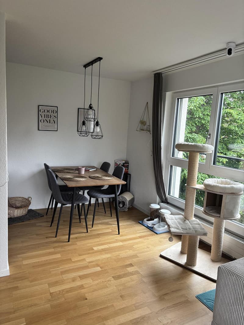 moderne & gemütliche 2.5-Zimmerwohnung in Schwarzenburg (3)