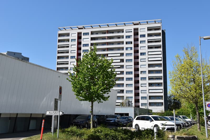 grosszügige & zentrale 1-Zimmerwohnung im Wankdorf (12)