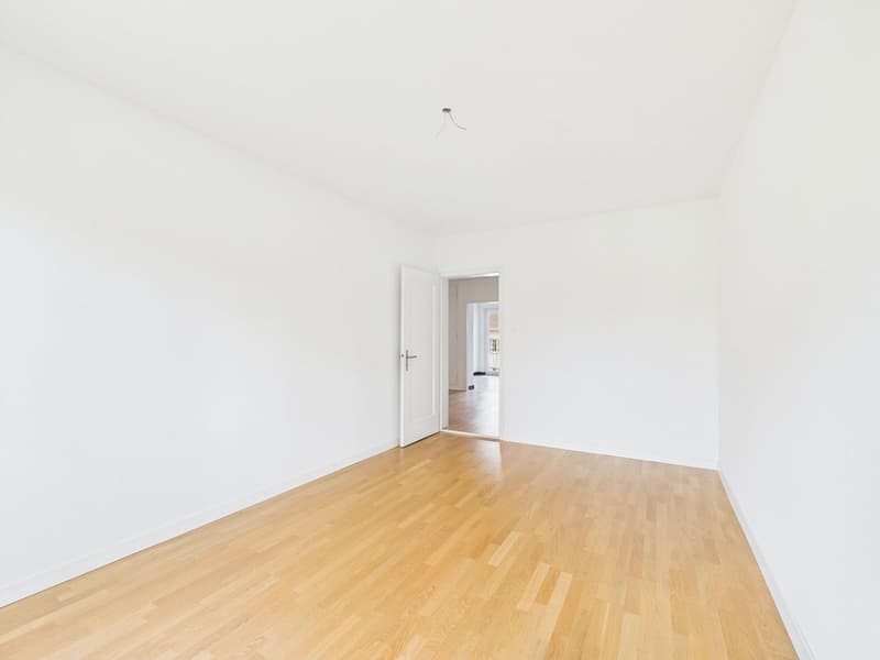 Komfortable 4-Zimmerwohnung nähe Rosengarten (11)