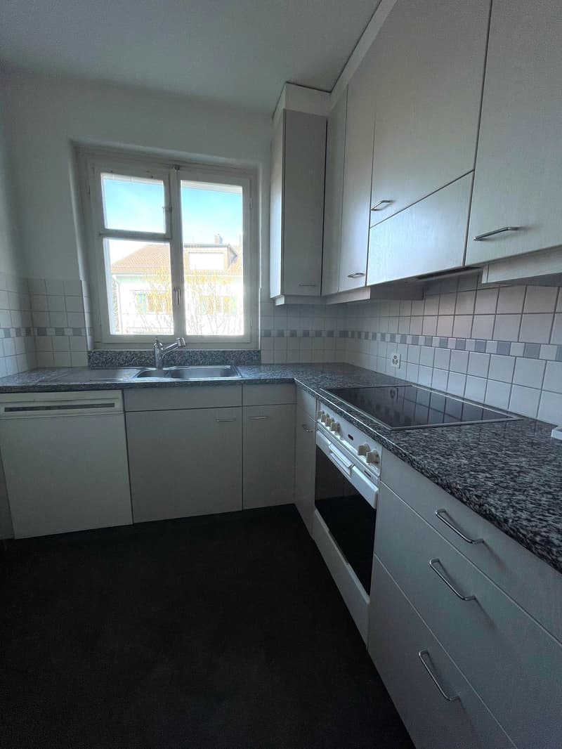 Gemütliche 4-Zimmerwohnung in Münchenbuchsee (3)