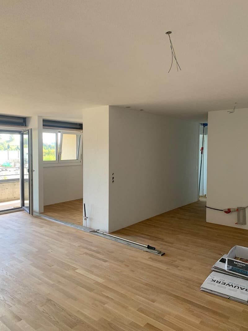 Ihr neues Zuhause wartet: frisch sanierte 3.5 Zimmerwohnung (3)