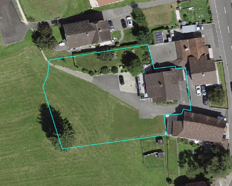 A huge house on a lot of land with unobstructable views for one or two families (2)