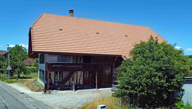 Plus de 2'300 m² de terrain dans un emplacement idéal (5)