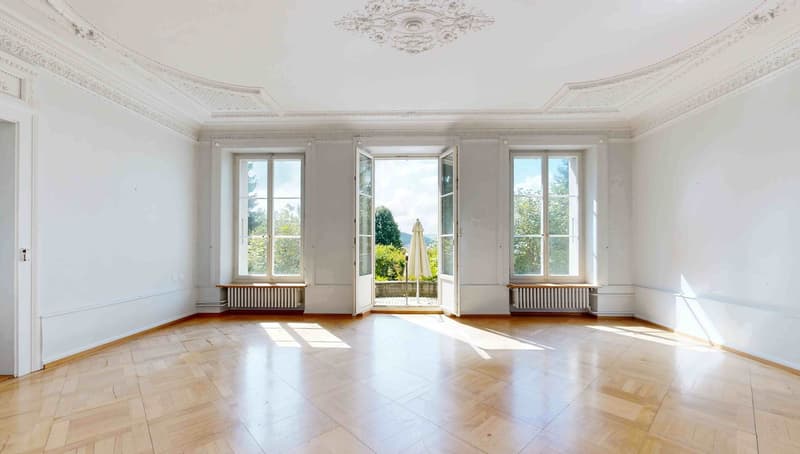 Historic architecture in a prime location with a dreamy view of the Emmental and the Alps (10)