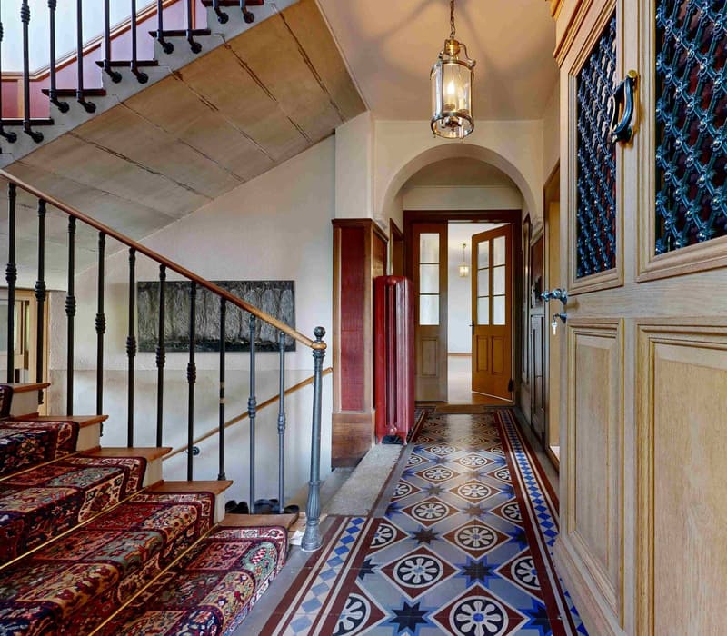 Historic architecture in a prime location with a dreamy view of the Emmental and the Alps (14)
