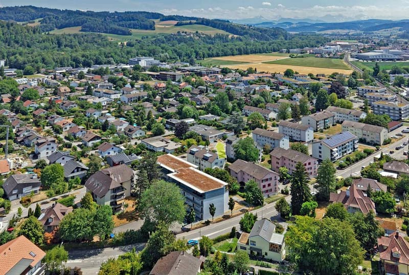Molta spazio e comfort - sottile e doccia nel quartiere più bello di Burdlef (8)