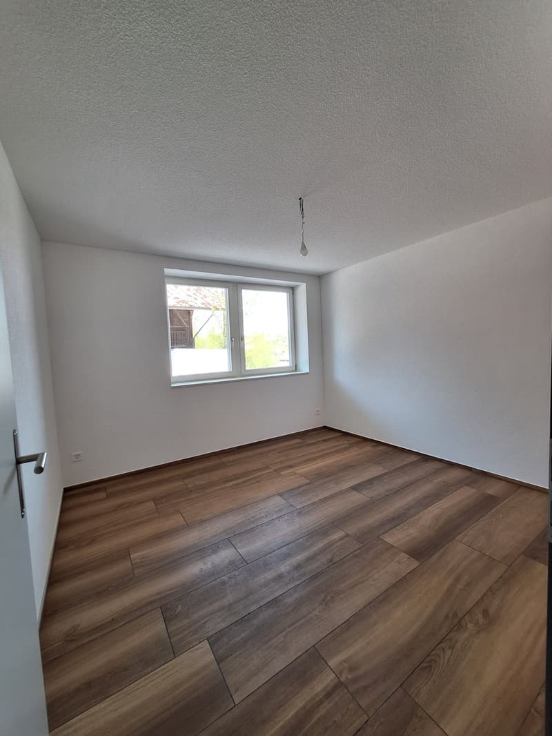 Helle 4.5 Zi Wohnung in Eriswil mit gedecktem Parkplatz (6)