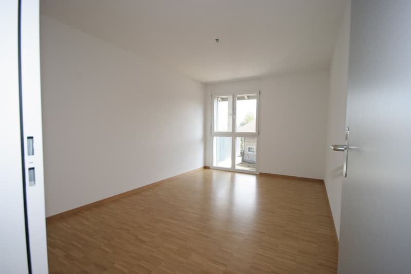 Modern 4.5-room apartment with plenty of light in the heart of Emmental (10)