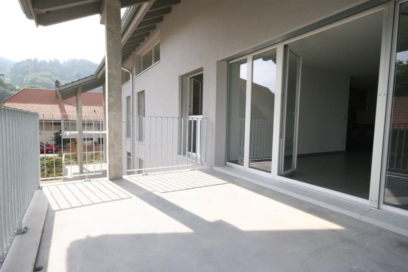 Modern 4.5-room apartment with plenty of light in the heart of Emmental (7)