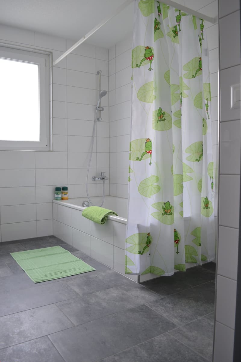 Moderne 3.5-Zimmer-Wohnung mit Bergblick in Salgesch (7)