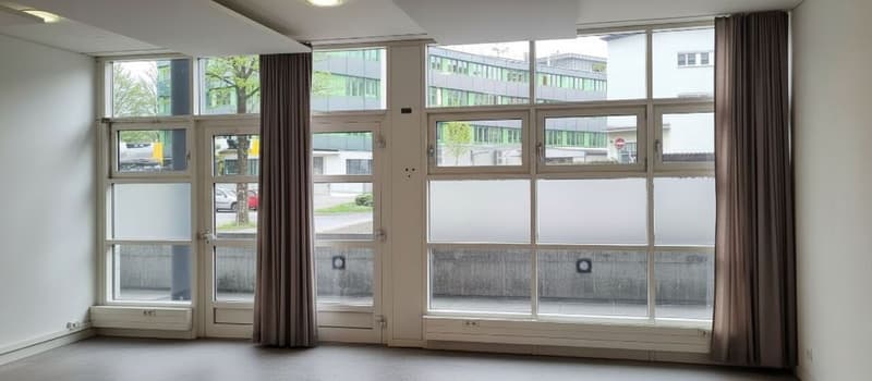 Ufficio moderno in una posizione rappresentativa nel centro di Lucerna (2)