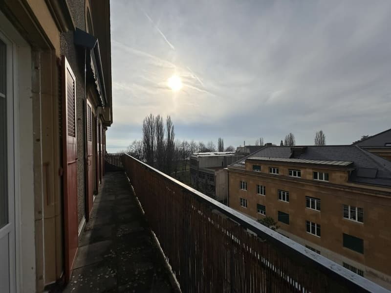 RESERVE - Magnifique appartement de 6 pièces au dernier étage d'un immeuble de caractère - Rue Edouard-Desor 3 à Neuchâtel (9)