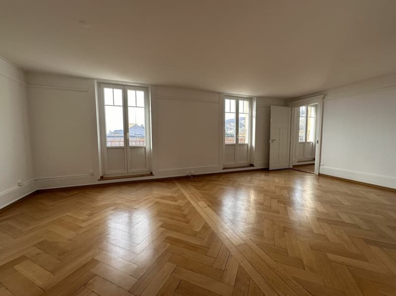 RESERVE - Magnifique appartement de 6 pièces au dernier étage d'un immeuble de caractère - Rue Edouard-Desor 3 à Neuchâtel (3)