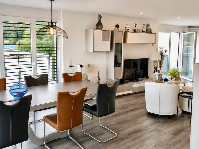 Magnifique duplex en attique de 4,5 pièces avec terrasses - Chemin des Longins 25 à Cornaux (5)