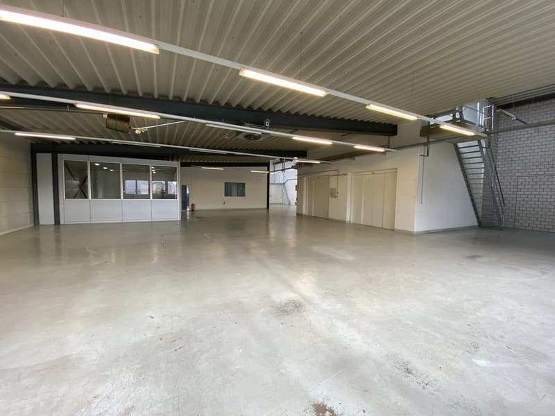 Modern commercial premises in a central location (20)
