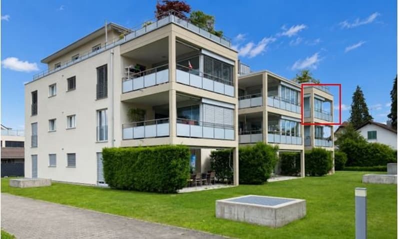 Appartement moderne 4,5 pièces avec jardin d'hiver, balcon & bain à remous (2)