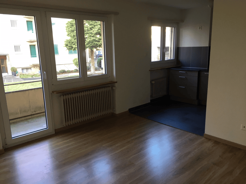 Hübsches und grosszügiges, helles Wohnzimmer