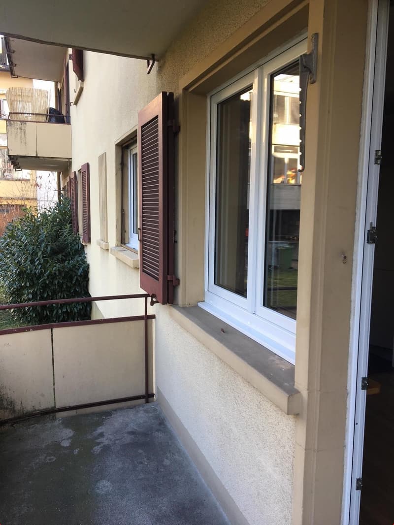 Direkt vom Wohnzimmer aus betretbarer Balkon