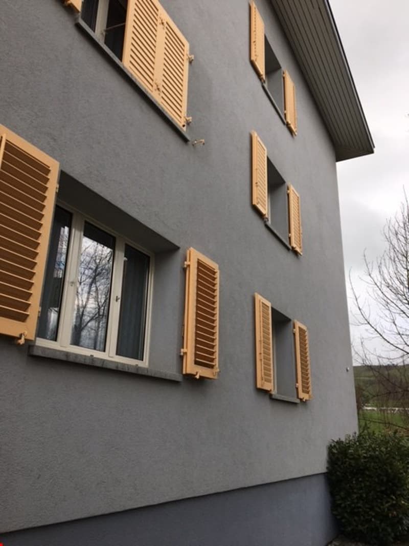 Hübsche Hausfassade für ein einladendes Zuhause