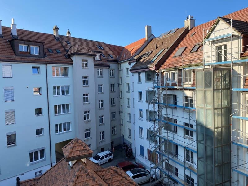Blick gegen hinten in den Innenhof der Häuser