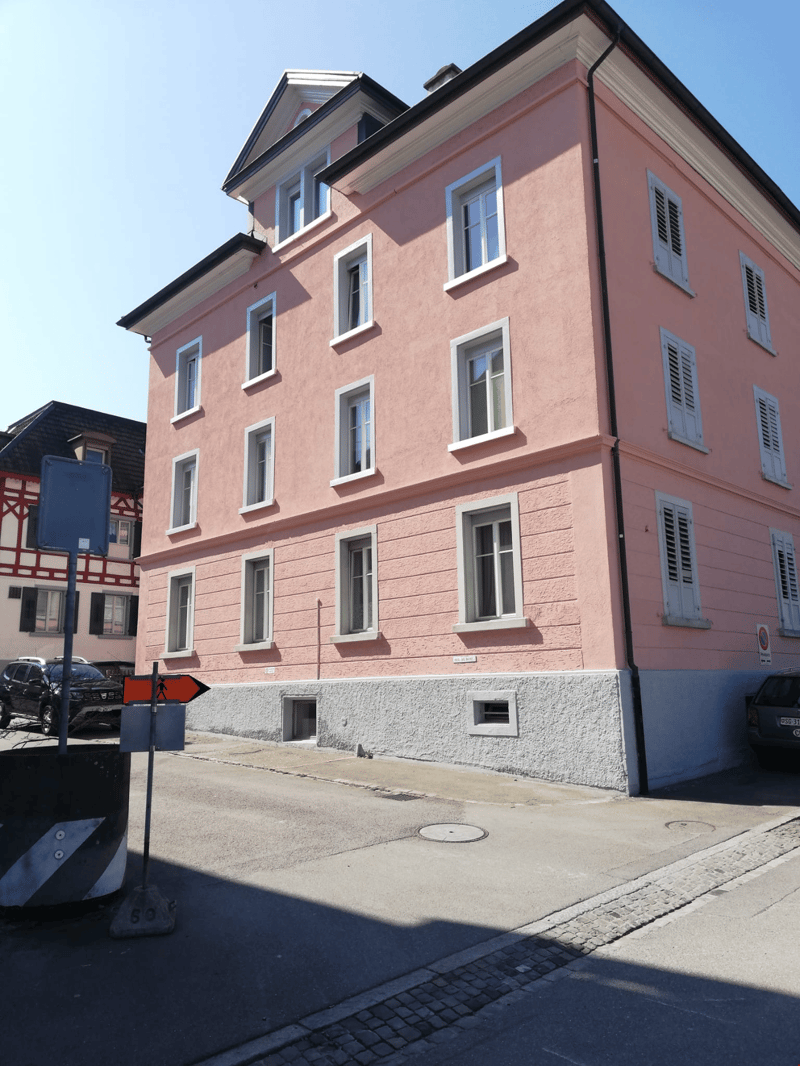 Hübsches, schönes Haus