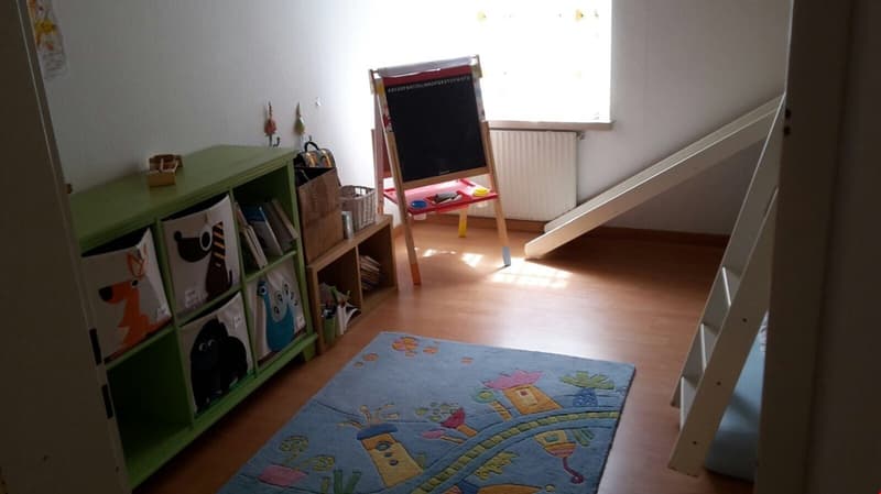 Zweites Schlafzimmer, Kinderzimmer oder Büro