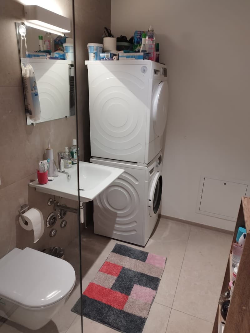À partir du 15.8./1.9. - Appartement moderne, superbe 1.5 pièces avec 30 m2 de surface habitable et grand balcon 12 m2 (15)