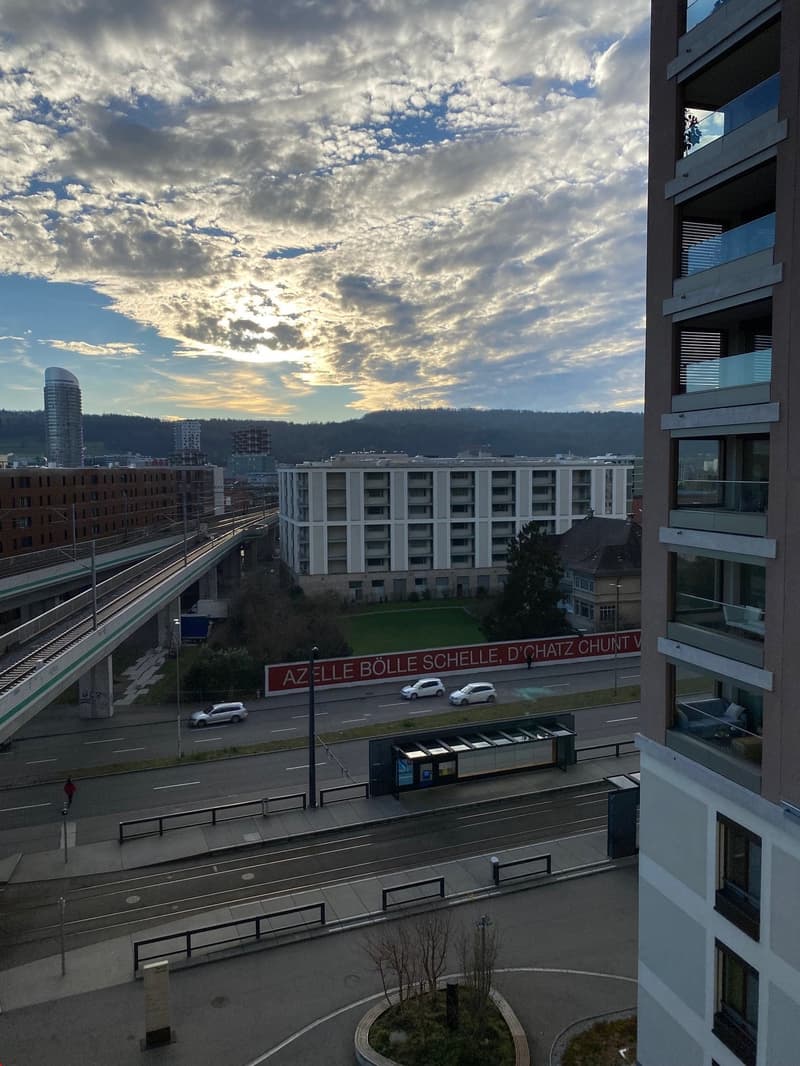 Genialer Fernblick aus der ganzen Wohnung und auf alle Seiten