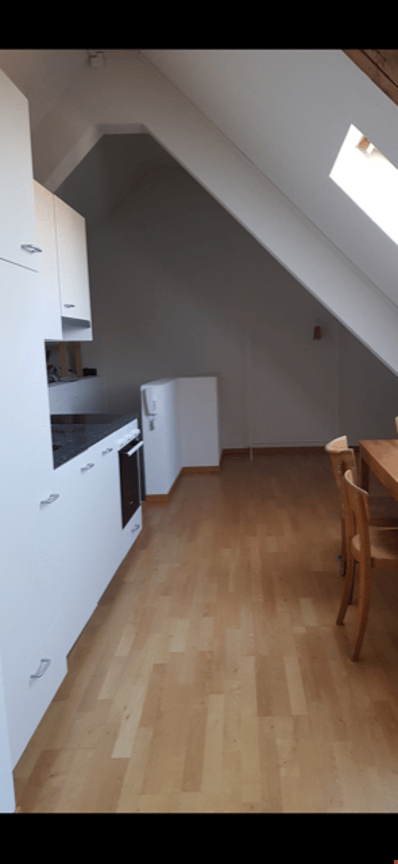 Blick vom Wohnzimmer aus durch die Wohnung