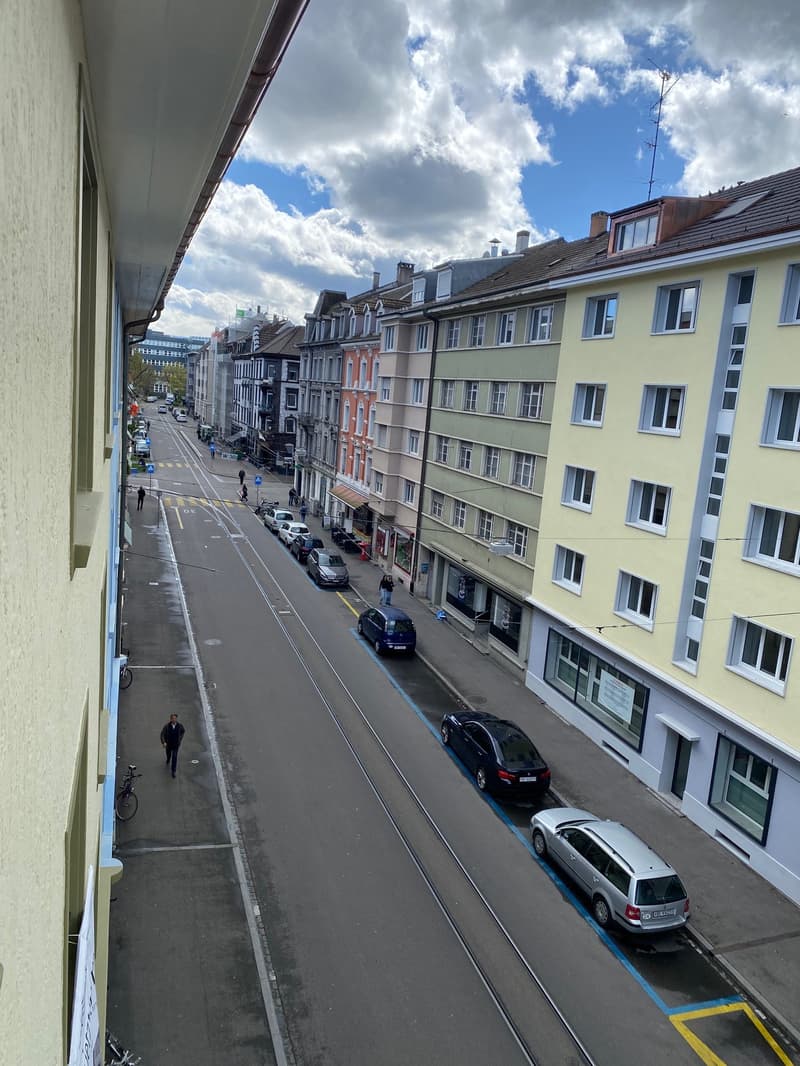 Ab 1.11.2026 - Wunderschöne 3.5 Zi Wohnung W3, lauschiger Balkon (17)
