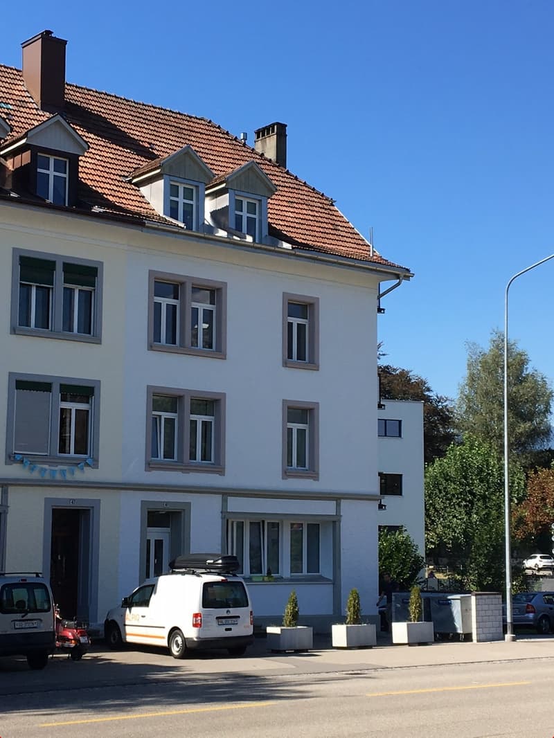 Schönes, stattliches Haus