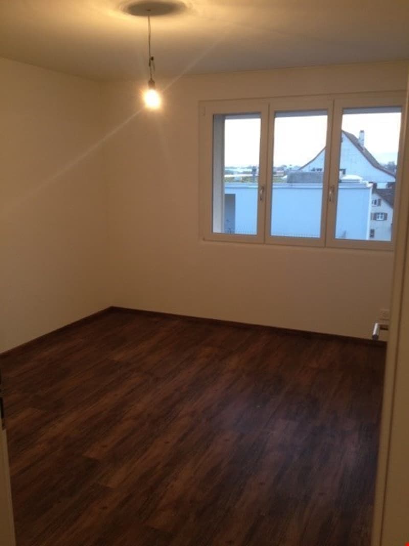 Helle Zimmer und schöne Aussicht auf den Bodensee