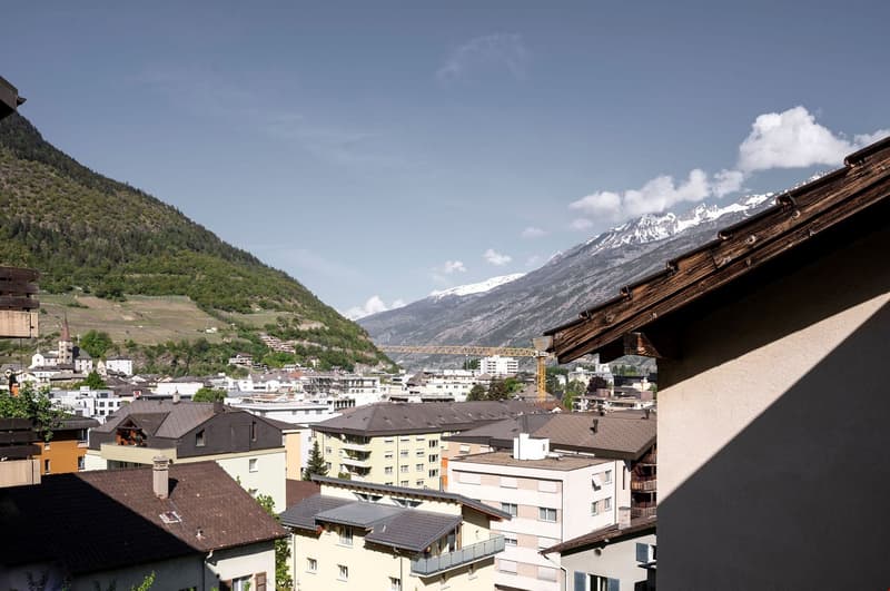 «WG-Zimmer inkl. Möbel, Strom und Internet - Mitten in Visp» (3)