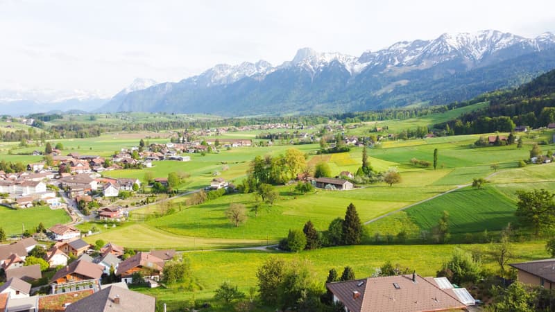 dji_fly_20260427_183030_836_1777307449237_photo_optimized