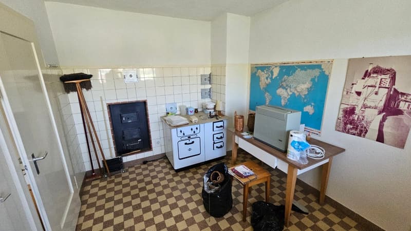 6½ room residential house with 2 apartments (9)