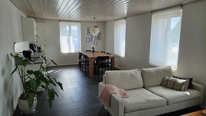 Gemütliche 4.5-Zimmer-Wohnung im Erdgeschoss in Rothrist (3)