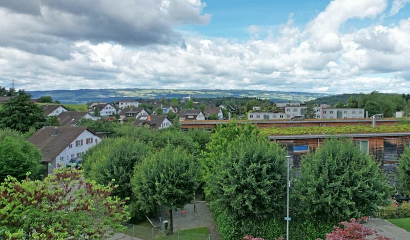 Charmantes Familienhaus mit Gartenidylle (3)
