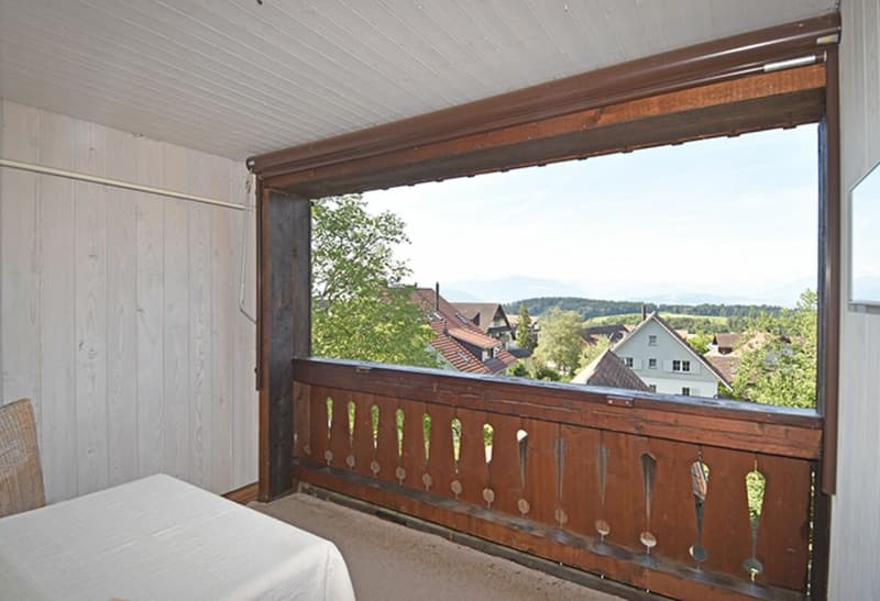 Cozy Home with Panoramic View (6)