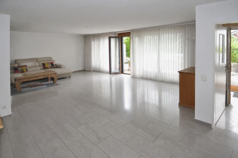 Terrassenwohnung mit viel Platz in idyllischer Umgebung (1)