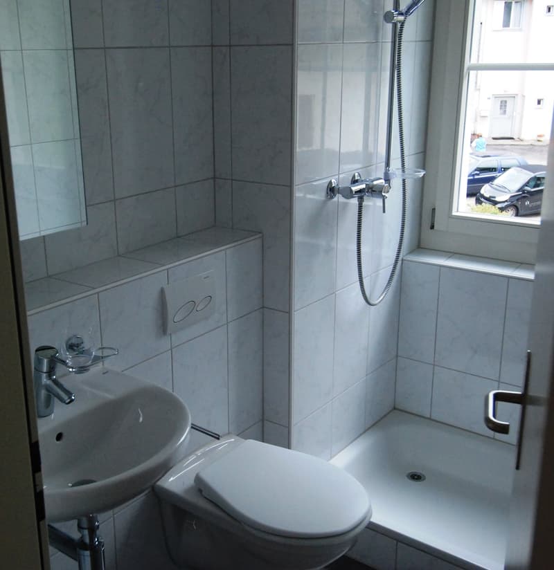 Moderne 4.5 Zimmer-Wohnung im Dorfkern von Aeugst am Albis (10)