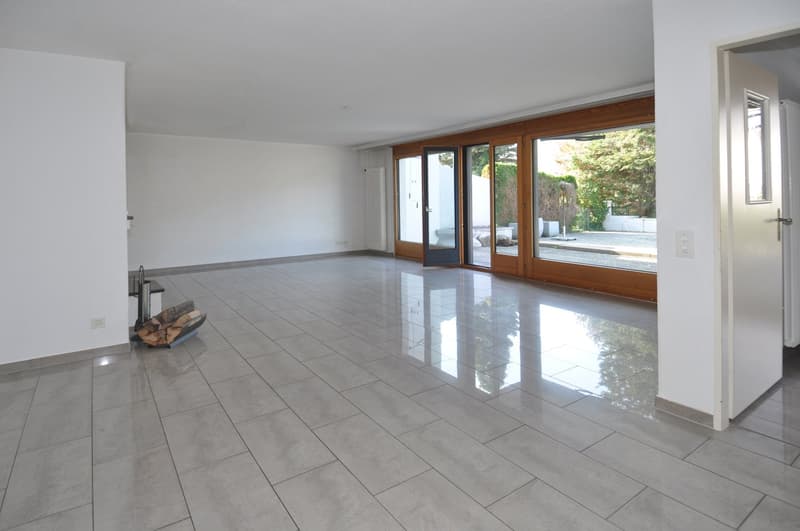 Terrassenwohnung mit viel Platz in idyllischer Umgebung (2)