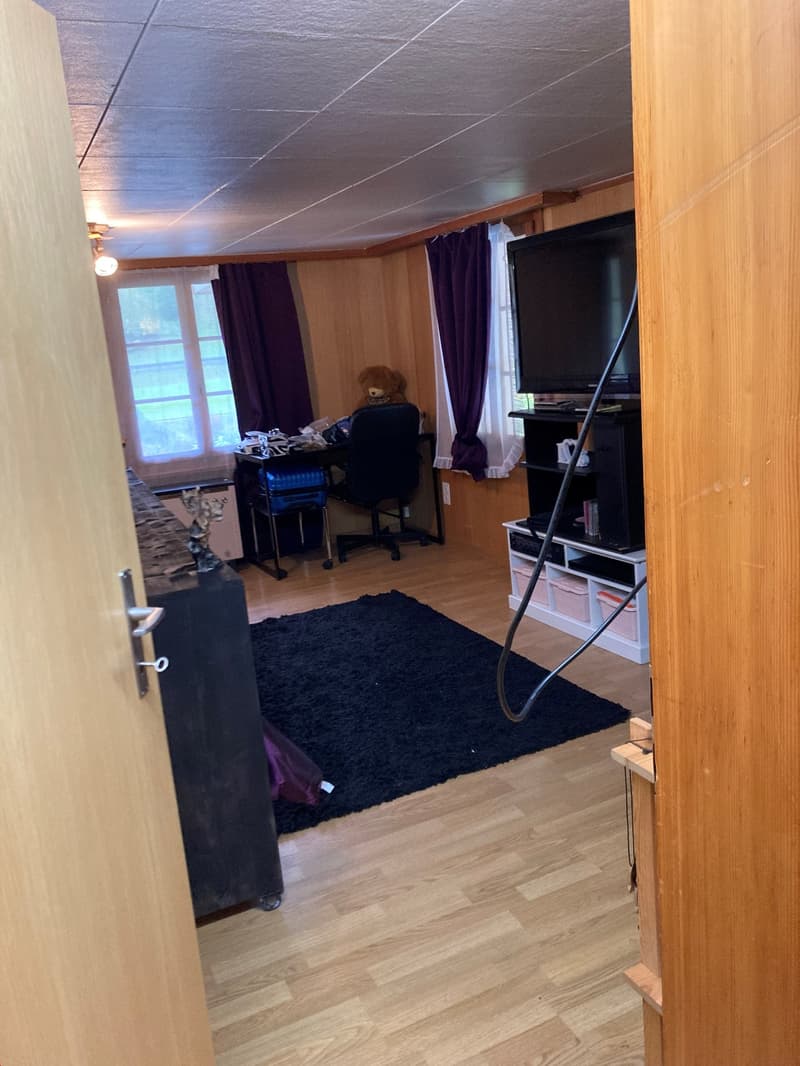 Grosszügige 3.5 Zimmerwohnung in saniertem Bauernhaus (13)