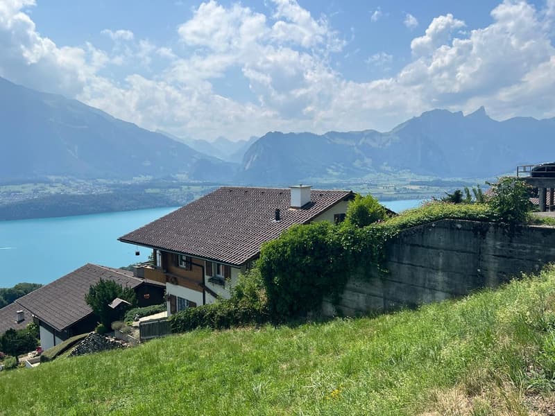 Zweifamilienhaus in Tschingel / Sigriswil - Wohnen mit Aussicht (1)