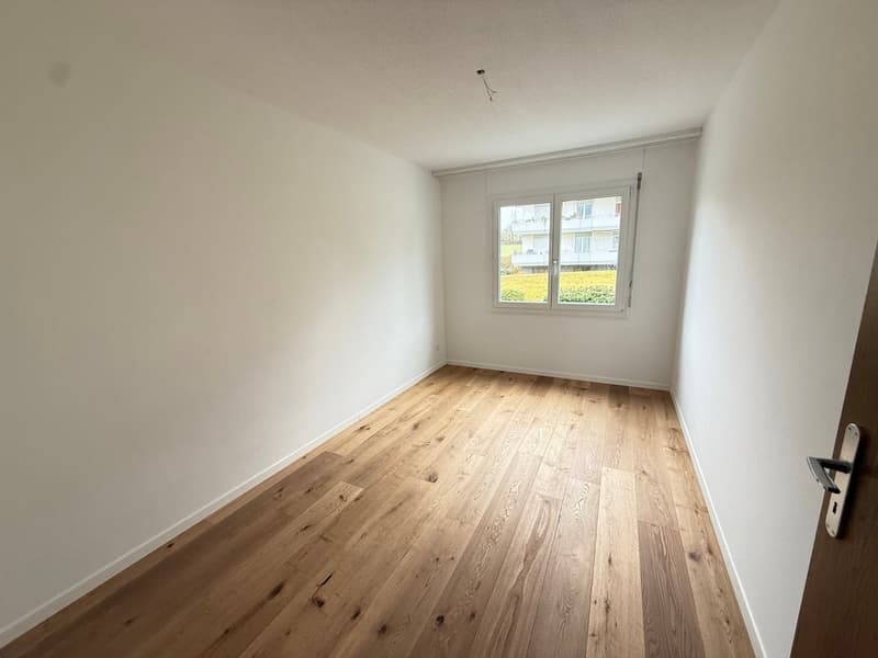 ERSTVERMIETUNG nach Sanierung: 4.5-Zi-Wohnung mit Balkon im Eigentumsstandart (5)
