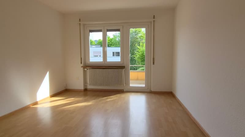 Appartamento di 2 camere luminoso con balcone a Brügg – disponibile immediatamente! (6)