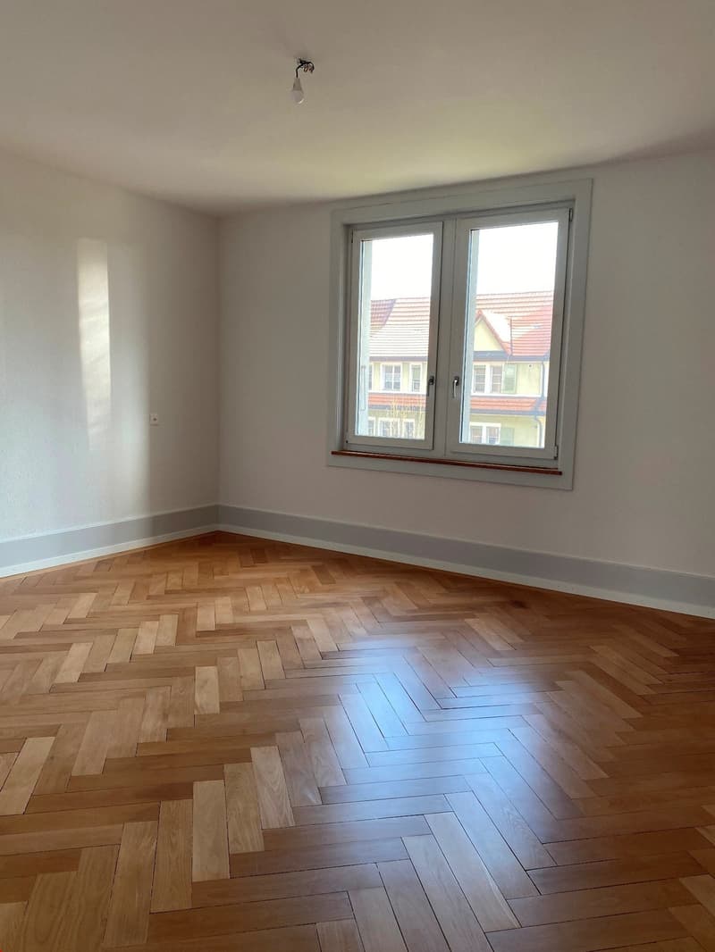 Bel appartement 3.5 pièces dans le quartier très demandé de Gurzelen à Biel (5)