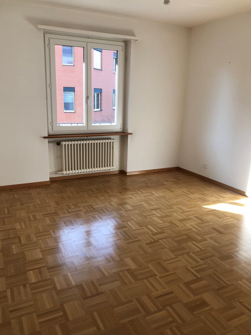 Appartement moderne 3 pièces au Gurnigelstr. 26 à Nidau (6)